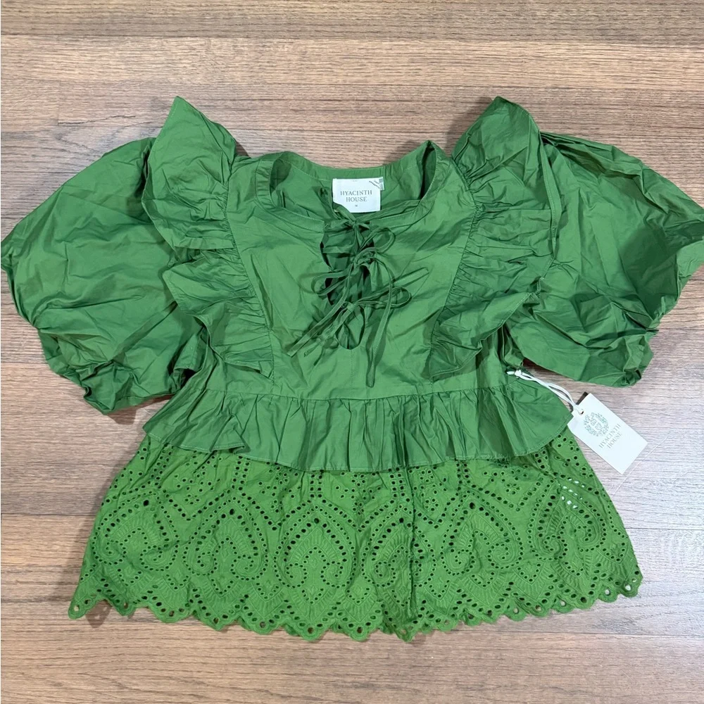 New Tuckernuck Hyacinth House Forest Green Ruffle Nadia Boise Top-Size Medium - Picture 2 of 10